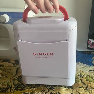 Singer Sew Essentials accessory chest White and Red sewing storage Case